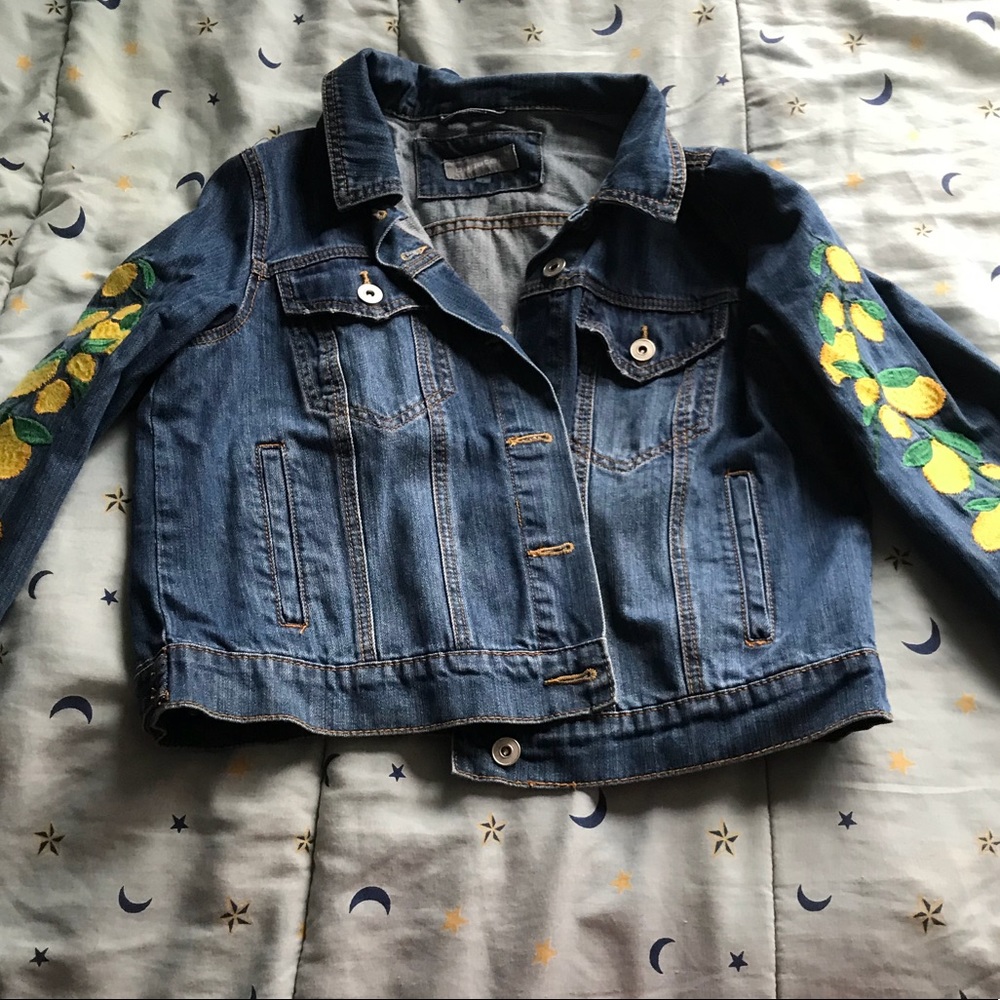 Lemon sleeved jean jacket